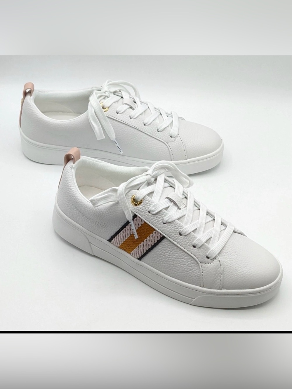 Ted Baker “Bailey Icon” Women’s Classic Leather Tennis Shoe (Pink-White) size 8